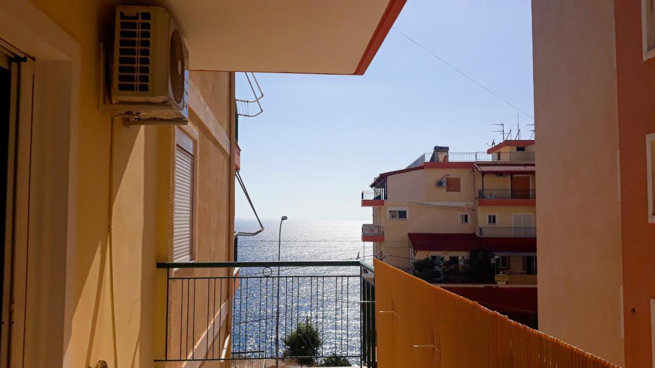 Hotel Sea Breeze ساراندا المظهر الخارجي الصورة