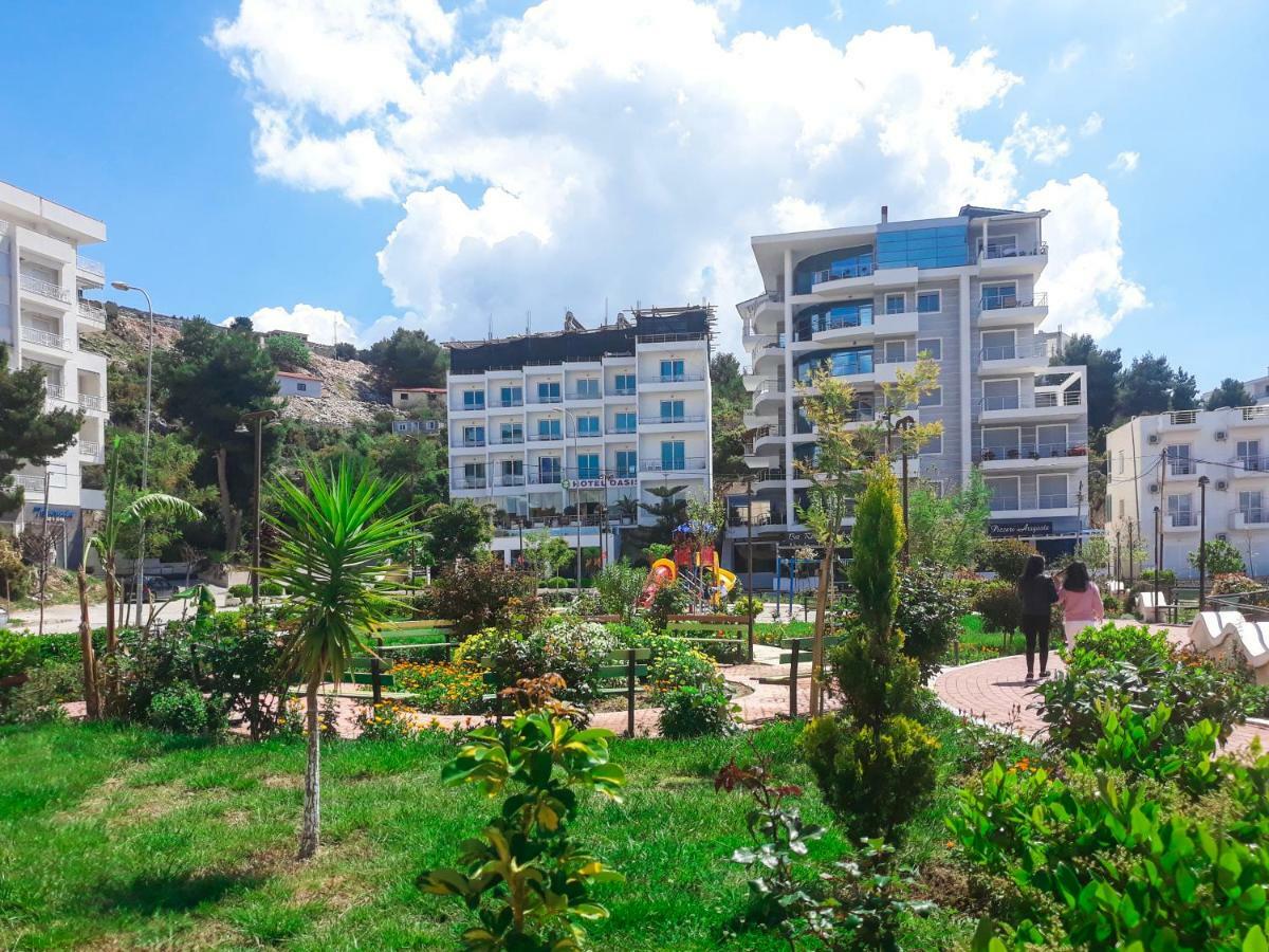 Hotel Sea Breeze ساراندا المظهر الخارجي الصورة